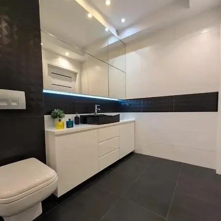 Daire The P47 Poznan