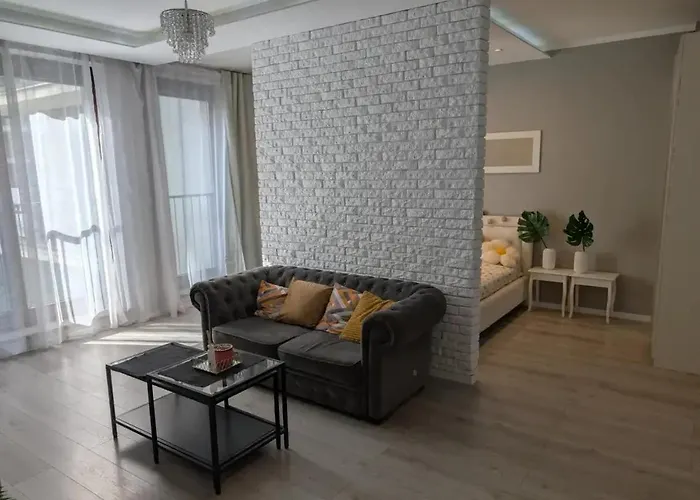 Апартаменти The P47 Познань